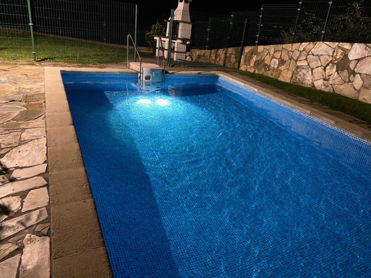 Villa La Ballena De Sonabia Orinon Kültér fotó